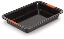 Le Creuset 28cm Rectangular Cake Tin