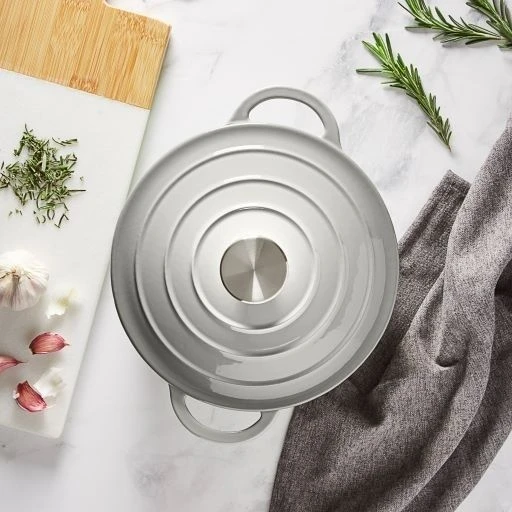 Simply Home Cast Iron 22cm Round Casserole - Grey 4 Simply Home Cast Iron 22cm Round Casserole - Grey - Image 2