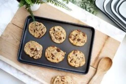 Luxe 39cm Baking Tray 9 Luxe 39cm Baking Tray -Le Creuset Store 46510 2992