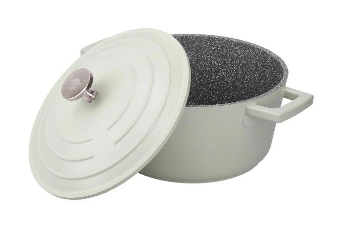 Masterclass Cast Aluminium Casserole Dish 20cm Mint 5 Masterclass Cast Aluminium Casserole Dish 20cm Mint - Image 3